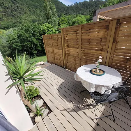 Holiday home La Taniere Nyons